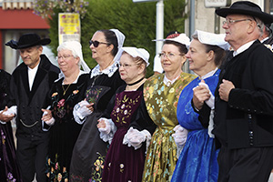 Les danseurs de Brug Arvor à La Chapelle Saint-Ursin