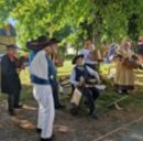Musiciens et danseurs profitent du beau temps